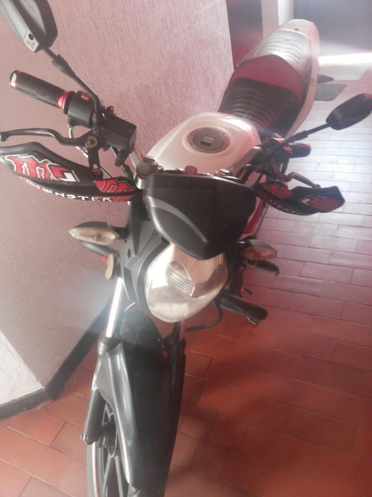 Vendo Moto