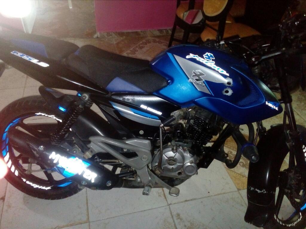 Pulsar Traspaso Lee Descripción