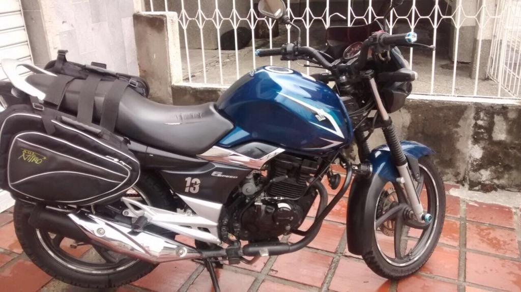 Vendo Moto Suzuki Gs150R