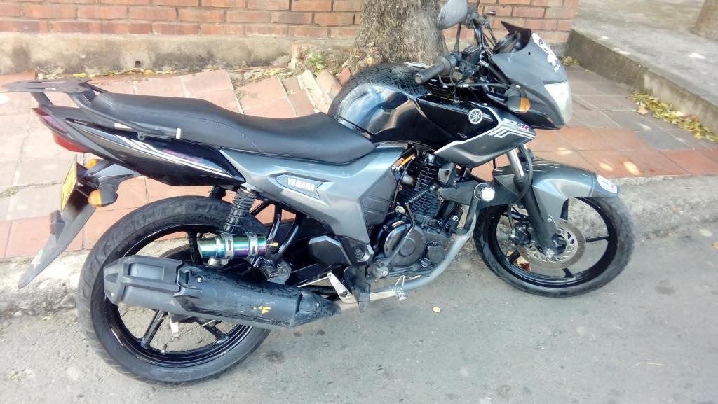 Moto Sz-r 150