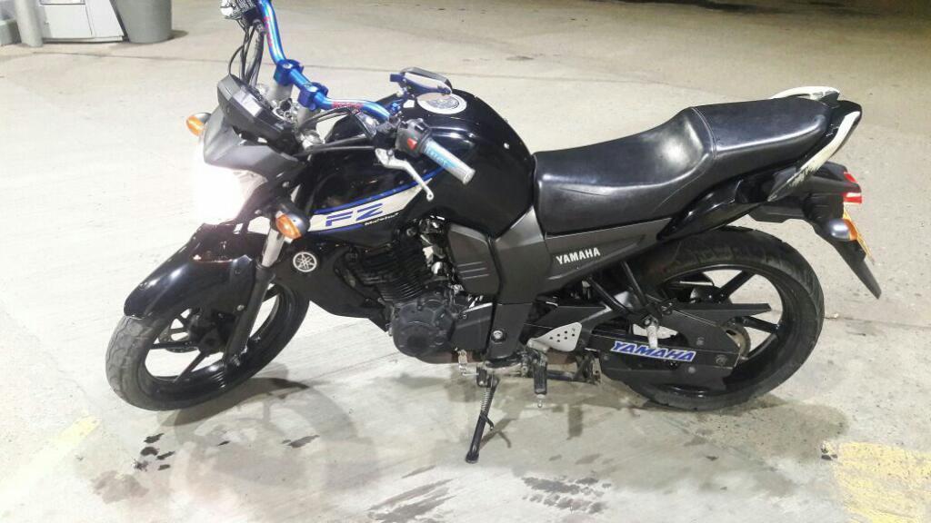 Modelo 2015 Yamaha Fz 16