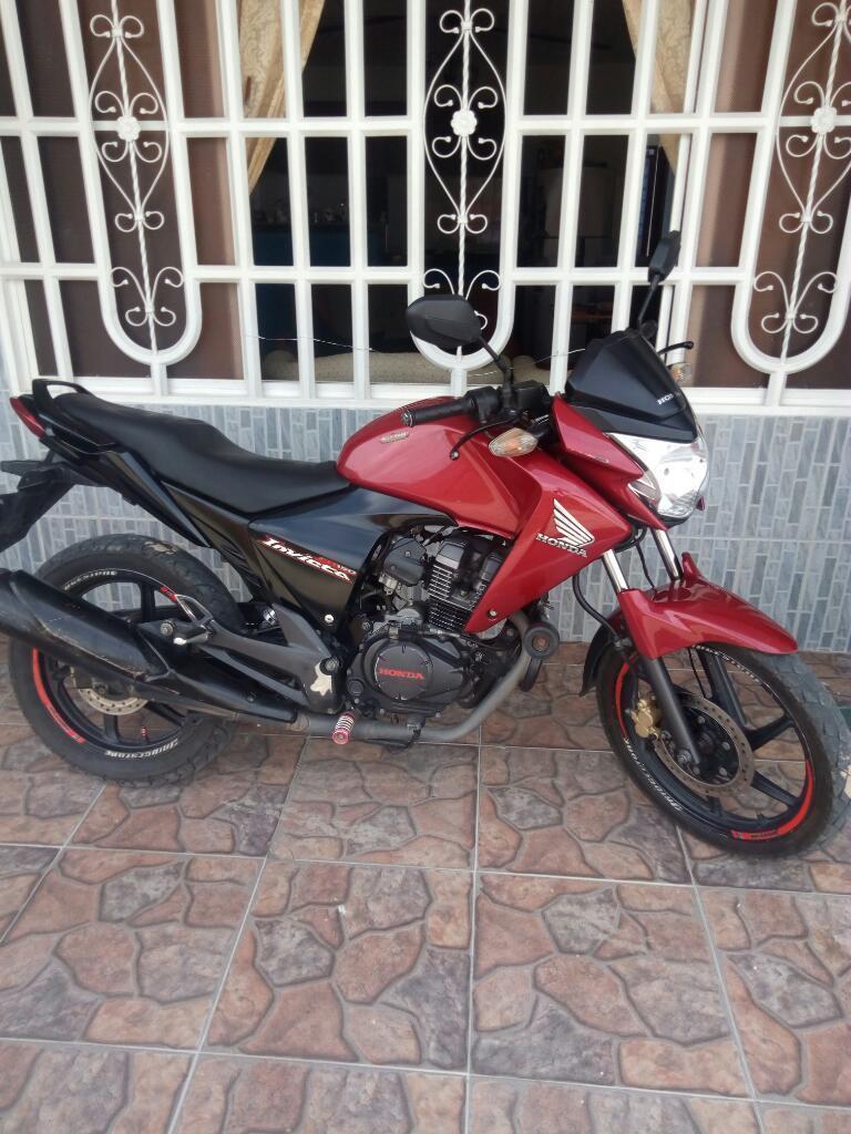 Vendo Invicta 150 O Permuto por Best