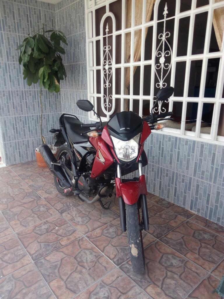 Vendo Invicta 150 O Permuto por Best