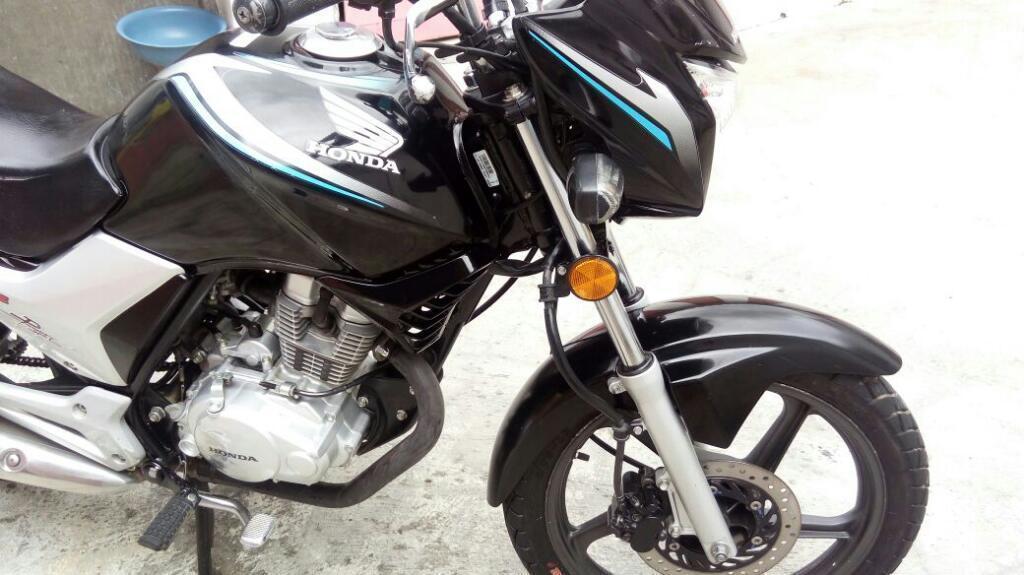 Moto Honda Modelo 2015 Pastusa