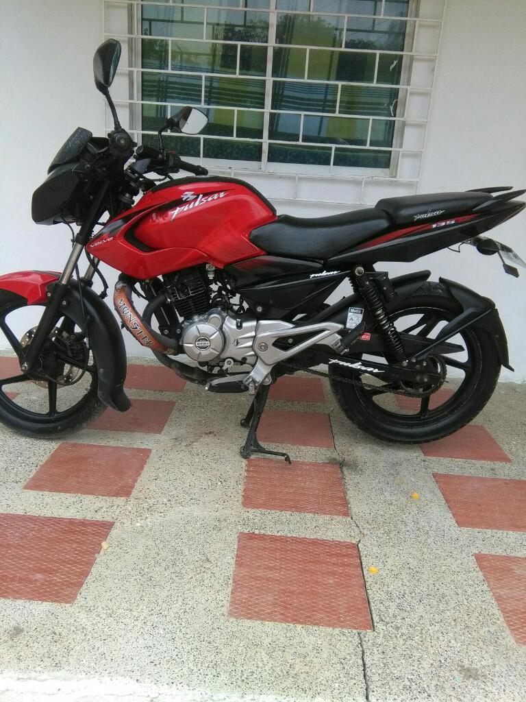 Pulsar 135 2016