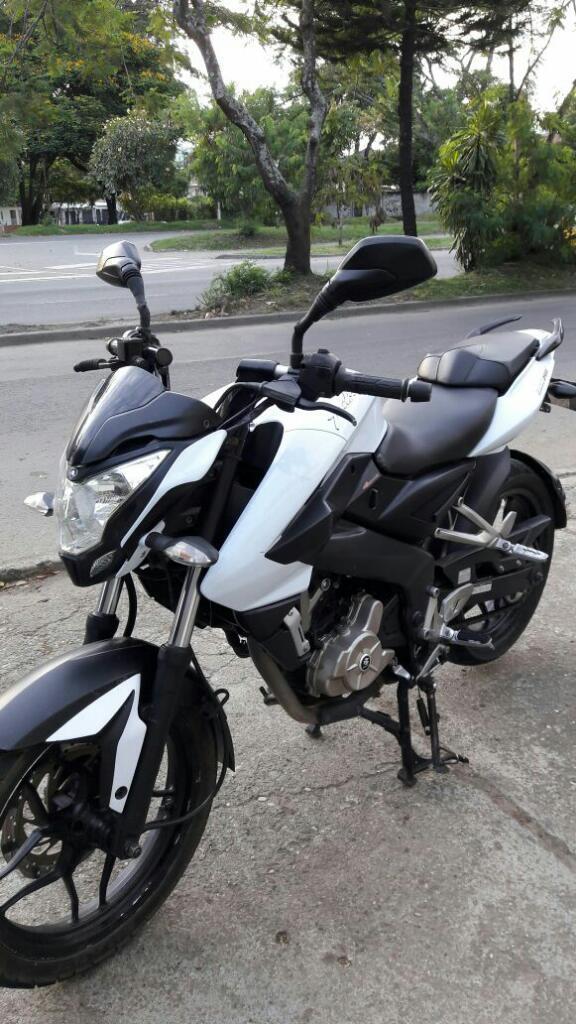 Vendo Moto Pulsar 200 Ns Como Nueva Papeles Recién Comprados