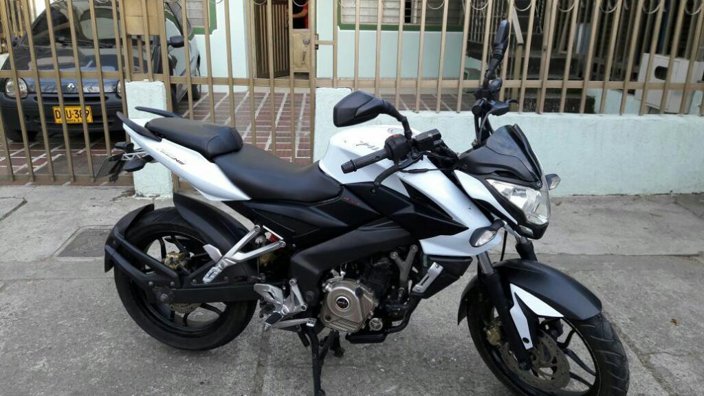 Vendo Moto Pulsar 200 Ns Como Nueva Papeles Recién Comprados