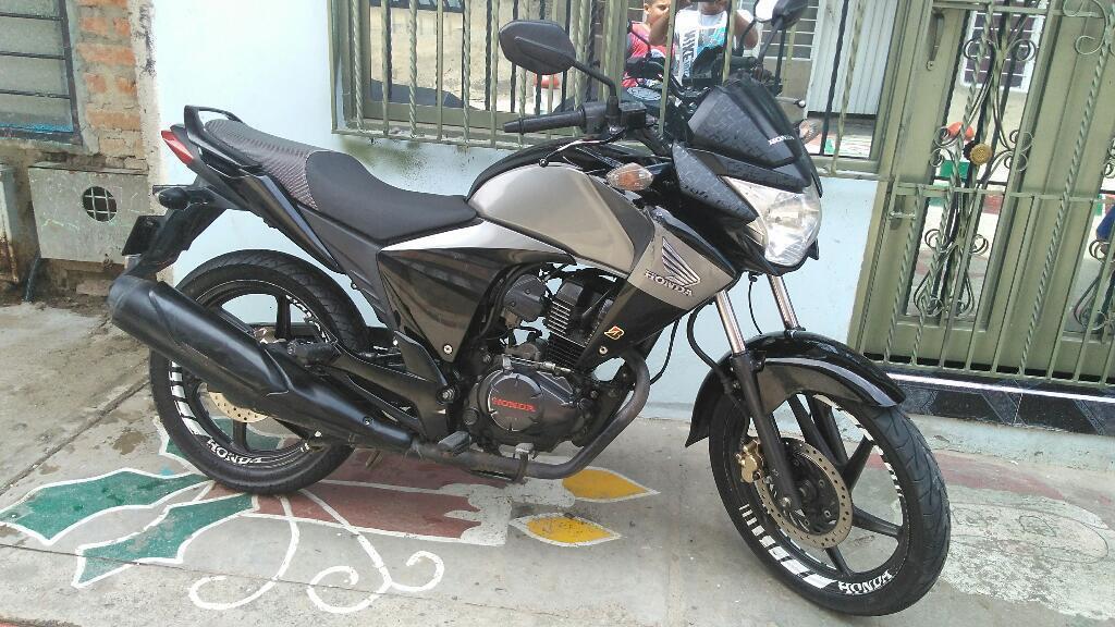 Vendo Moto Invicta