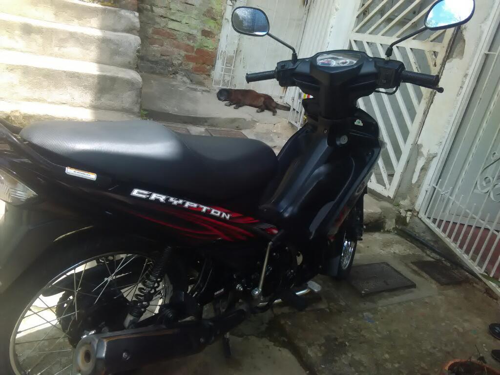 Vendo Moto Cripton Modelo 2015