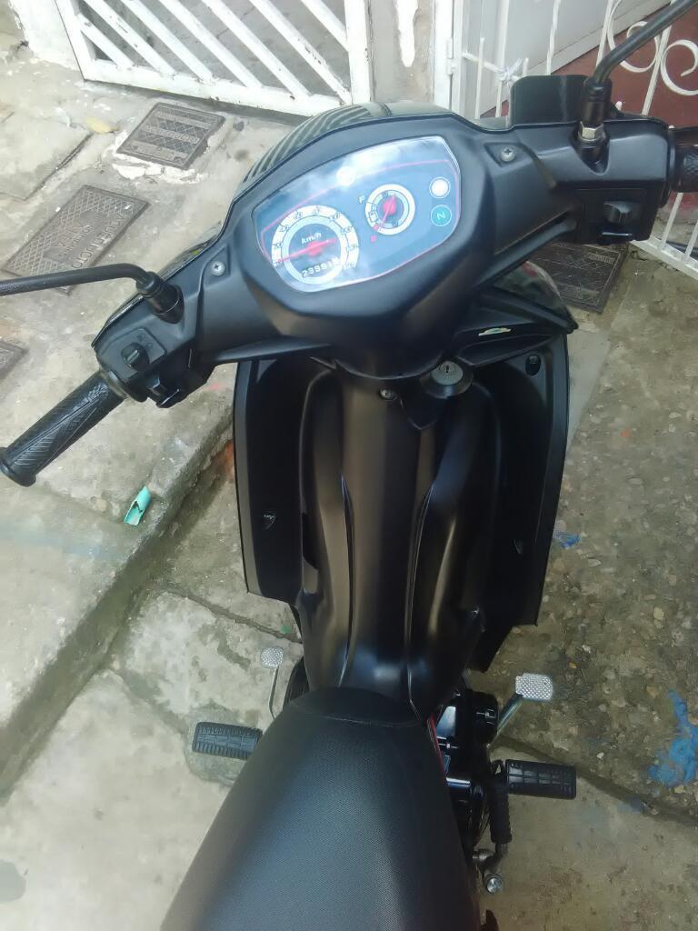 Vendo Moto Cripton Modelo 2015