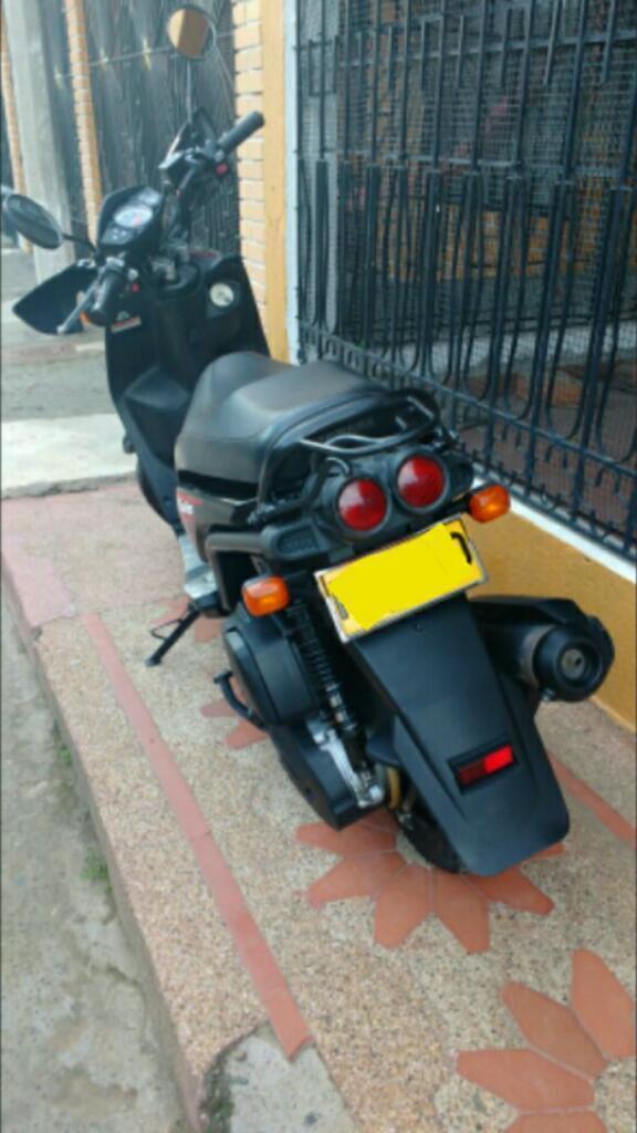 Vendo Moto