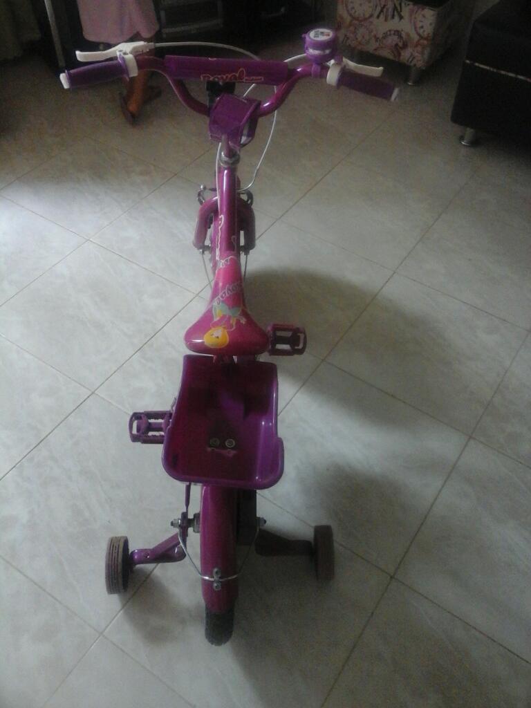 Se Vende Bisi para Niña Esta Nueva