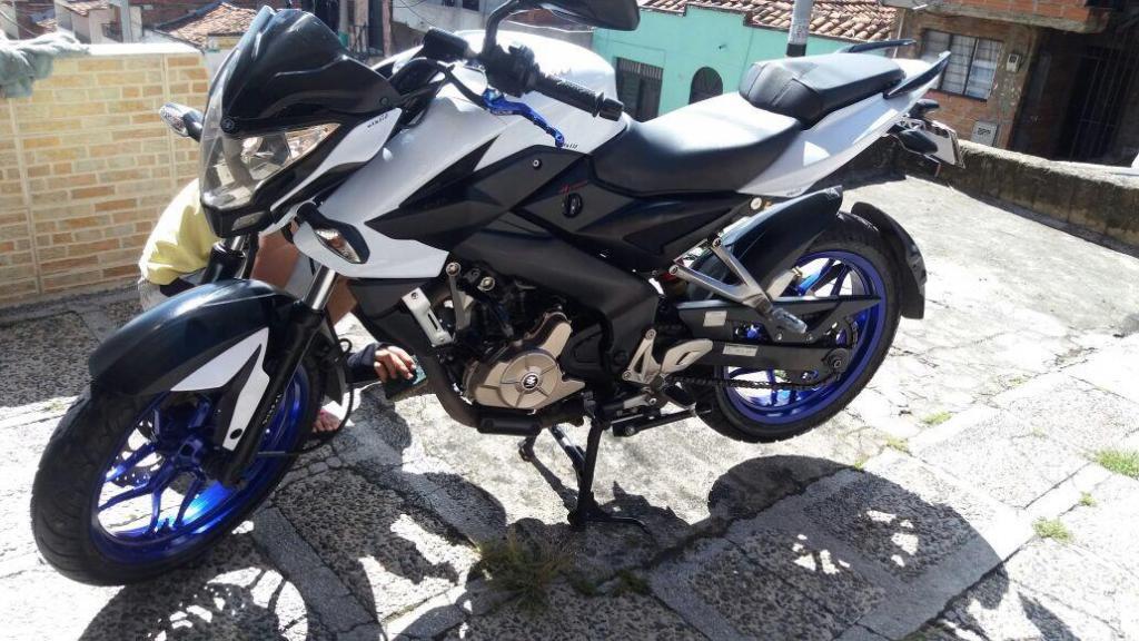 Se vende Pulsar NS modelo 2014