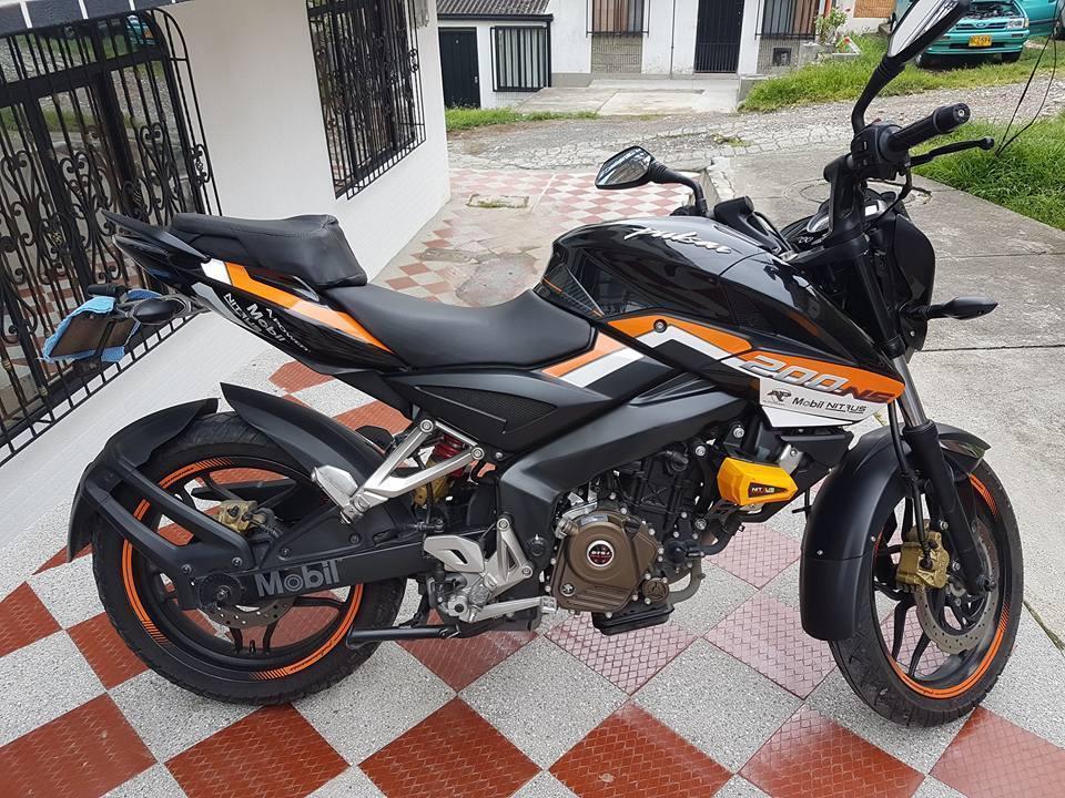 SE VENDE PULSARMANIA 200 NS CASI NUEVA 9000KM