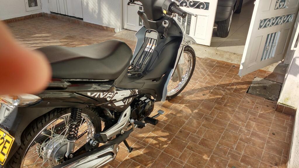 Moto Susuky Viva R