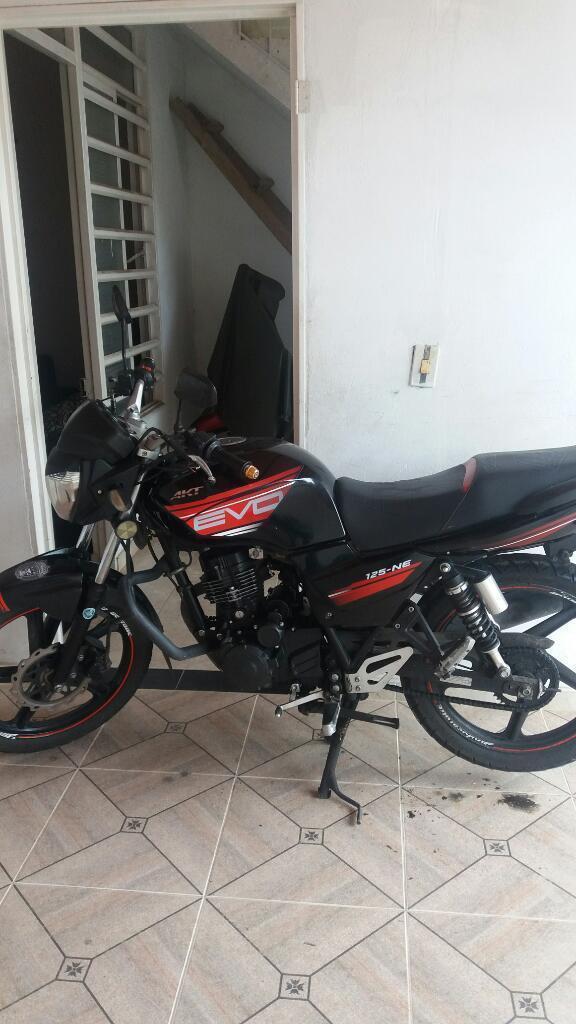 Se Permuta Akt 125