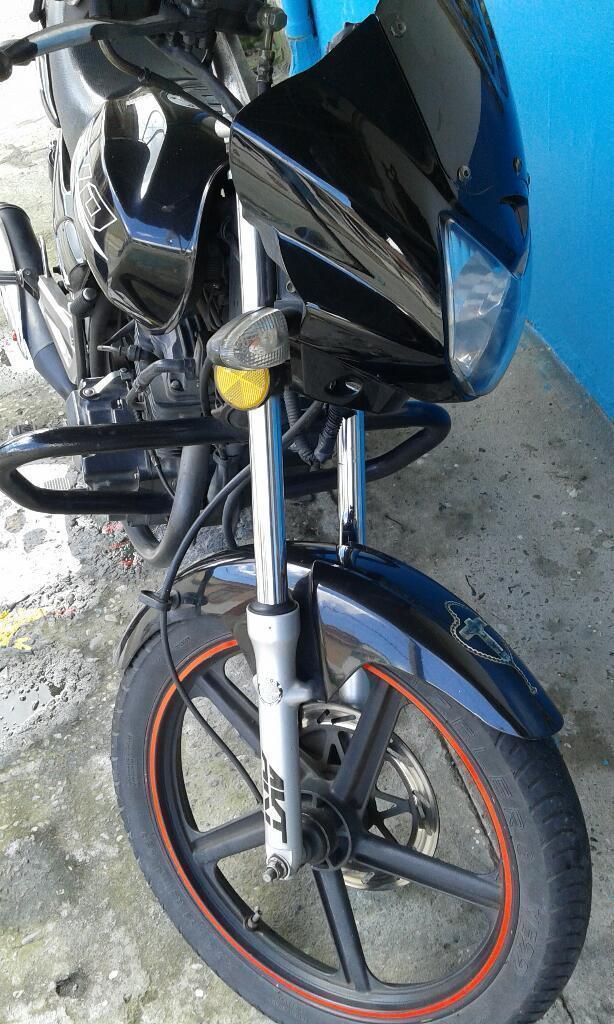 Vendo Moto Unico Dueño con Papeles Al Di