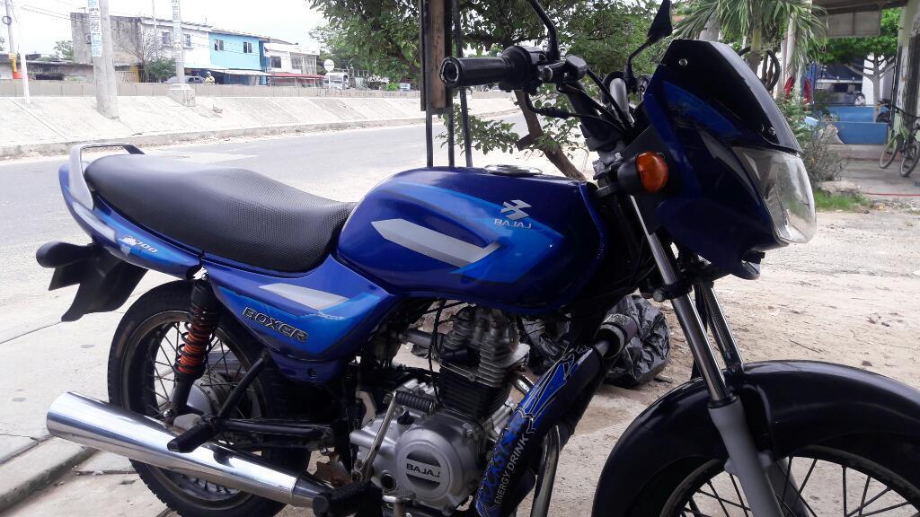 Vendo Linda Motocicleta Boxer 2014