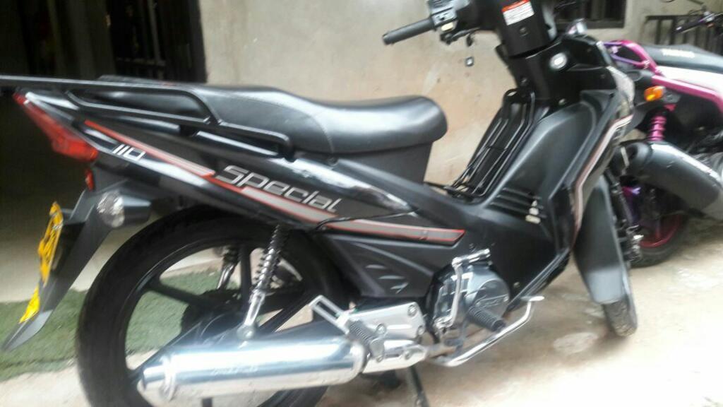 Vendo Moto