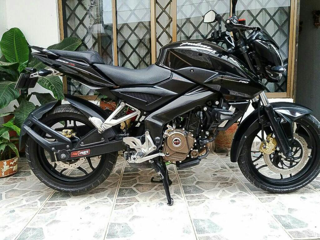 Pulsar 2015 200