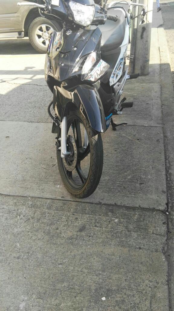 Viva R 2017 Negra Papeles Al Dia