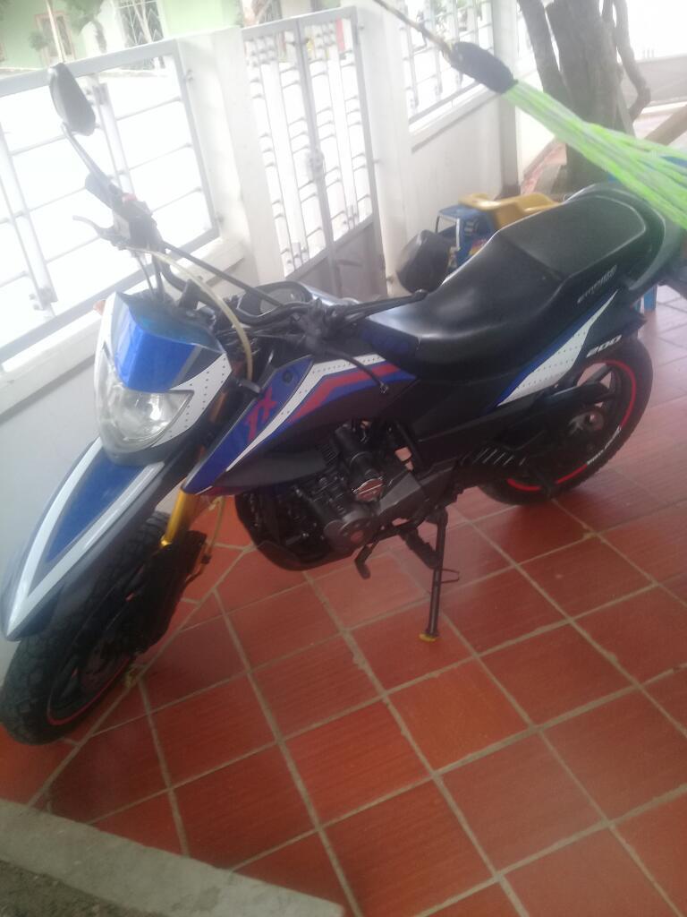 Esta Nueva Detalles Solo El Direcional