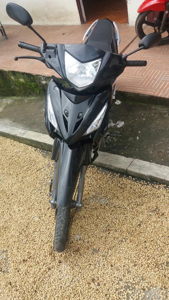 Vendo Moto Akt..flex Modelo 2016