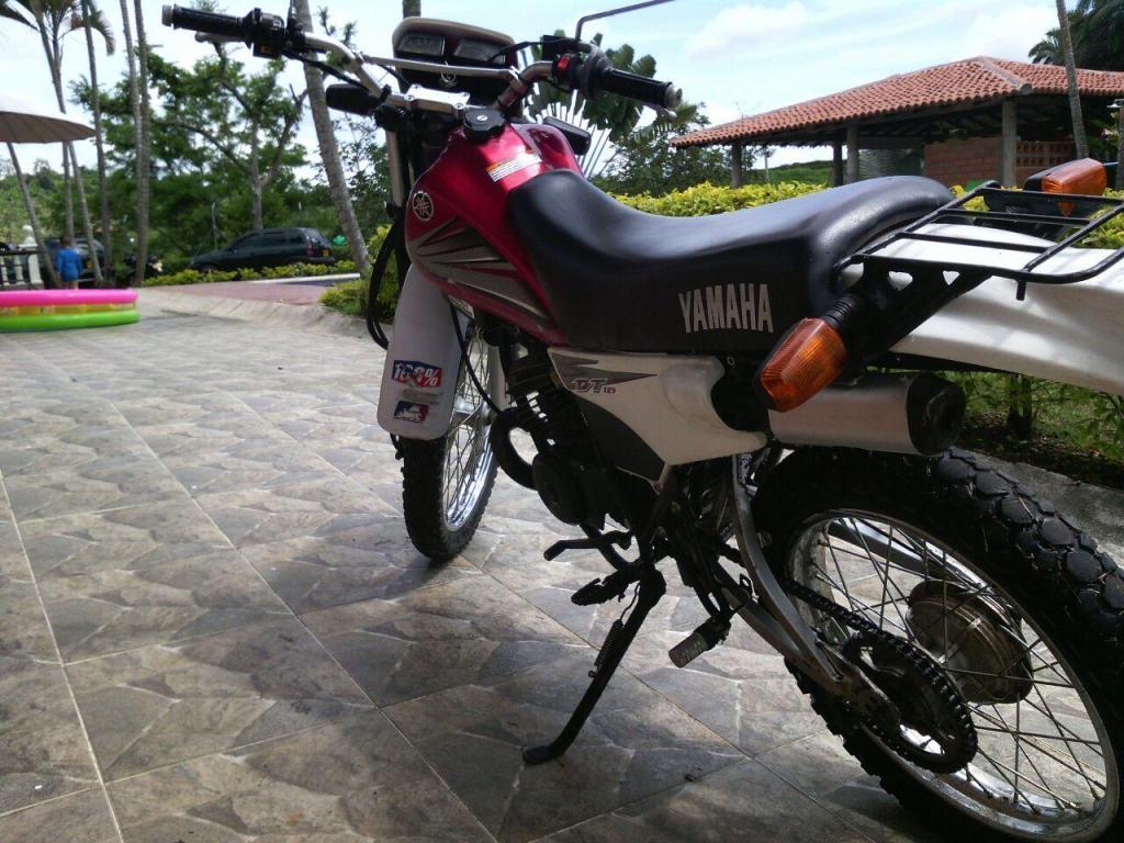 VENDO DT 125 MODELO 2004 EN BUEN ESTADO