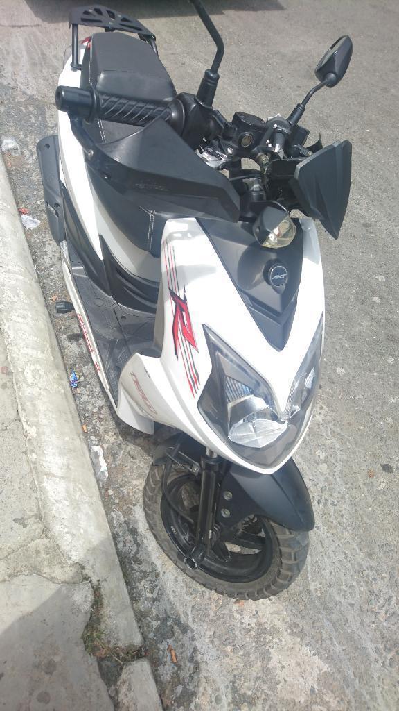 Vende Moto Akt 150 Jets