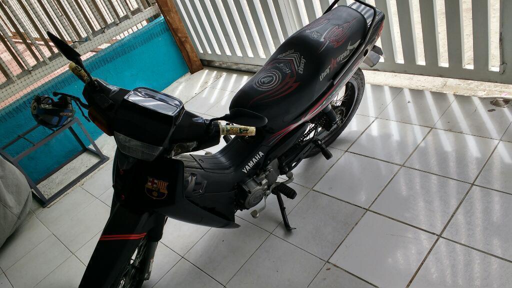 Moto Crypton Modelo 2010