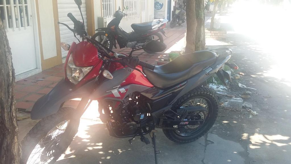 TT 125 Roja Unico dueño, Negociable, Recibo moto que no sea grane