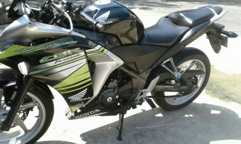 Honda Cbr250r 2012 Oportunidad