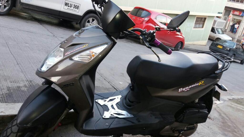 Moto Scooter Akt Dynamic R 125