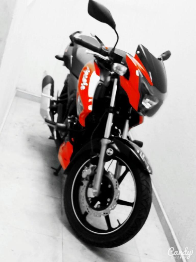 Vendo excelente moto APACHE TVS