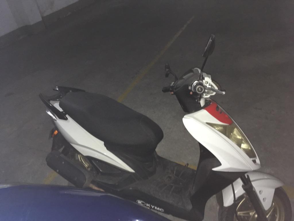 Vendo Moto Kimko Economica Modelo 2013