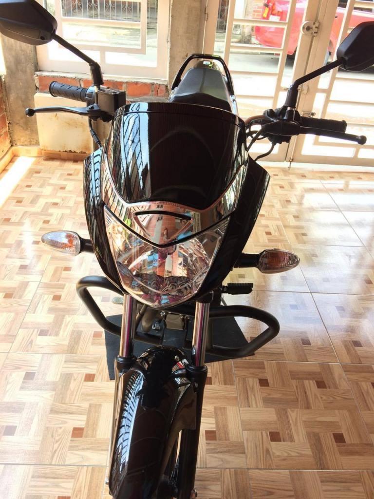 GANGAZO SE VENDE CBF 150 2015 COMO NUEVA