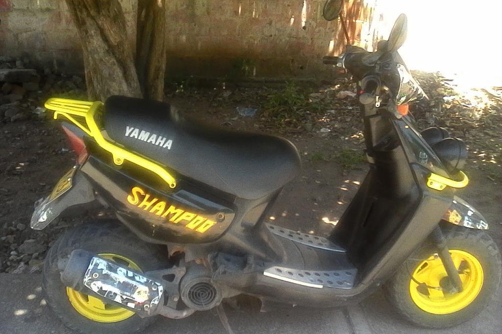 Se Vende Moto Yamaha en Buen Eatado