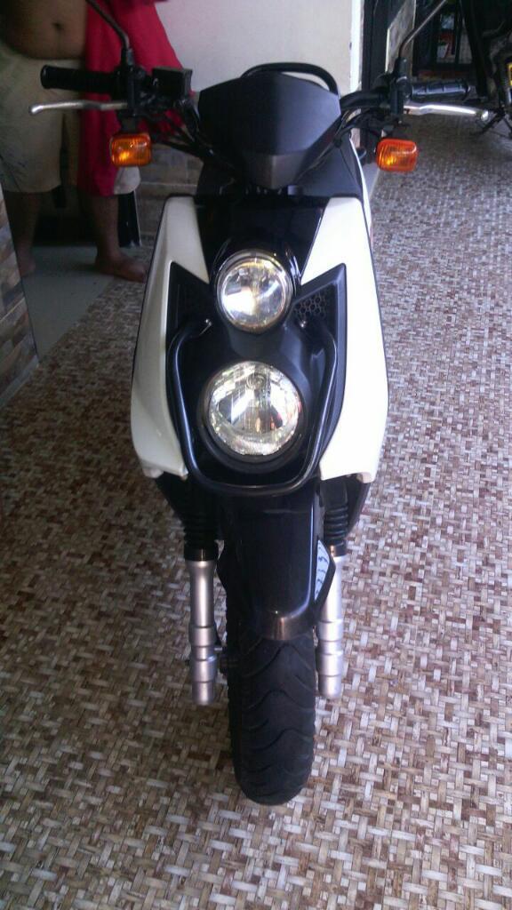 Vendo Moto Bws Modelo 2012