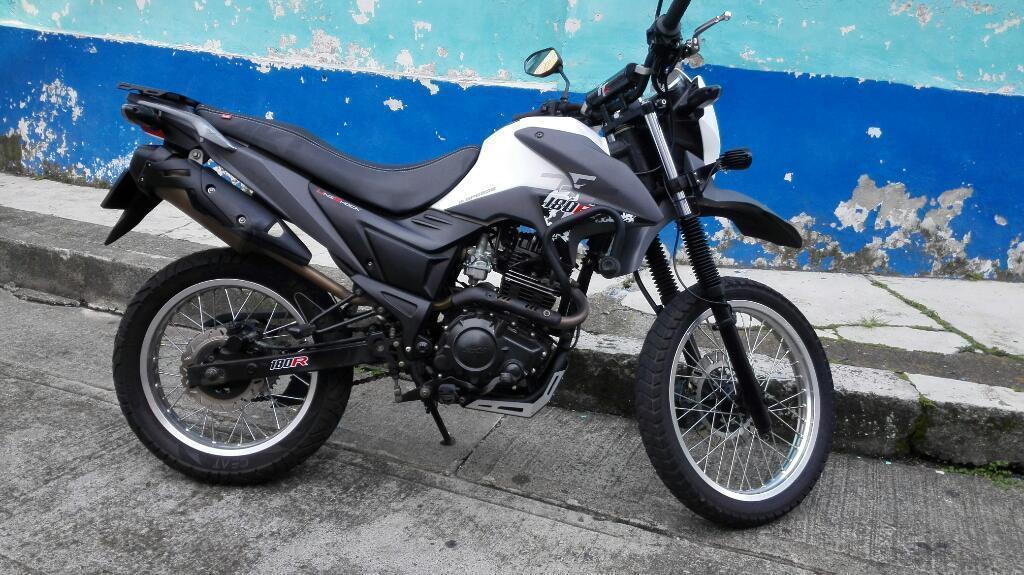 Moto Akt 180