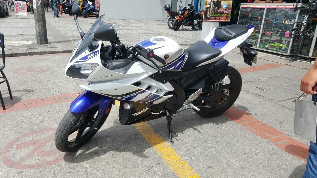 Yamaha R15 Modelo 2014