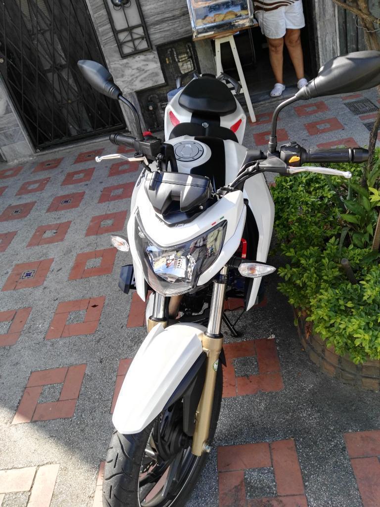 Vendo Moto Tvs Apache Rtr 200