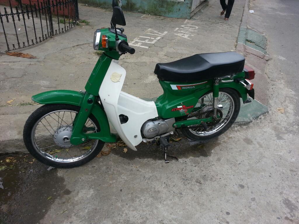 Honda C90 ..mod.96