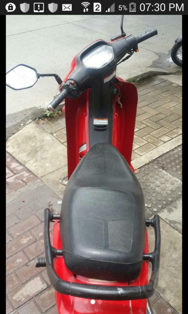 Vendo Moto Akt Special2008 Solo Tarjeta