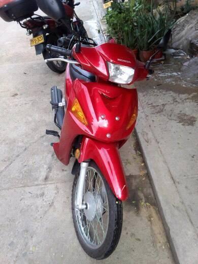 VENDO HONDA WAVE 110 MODELO 2017