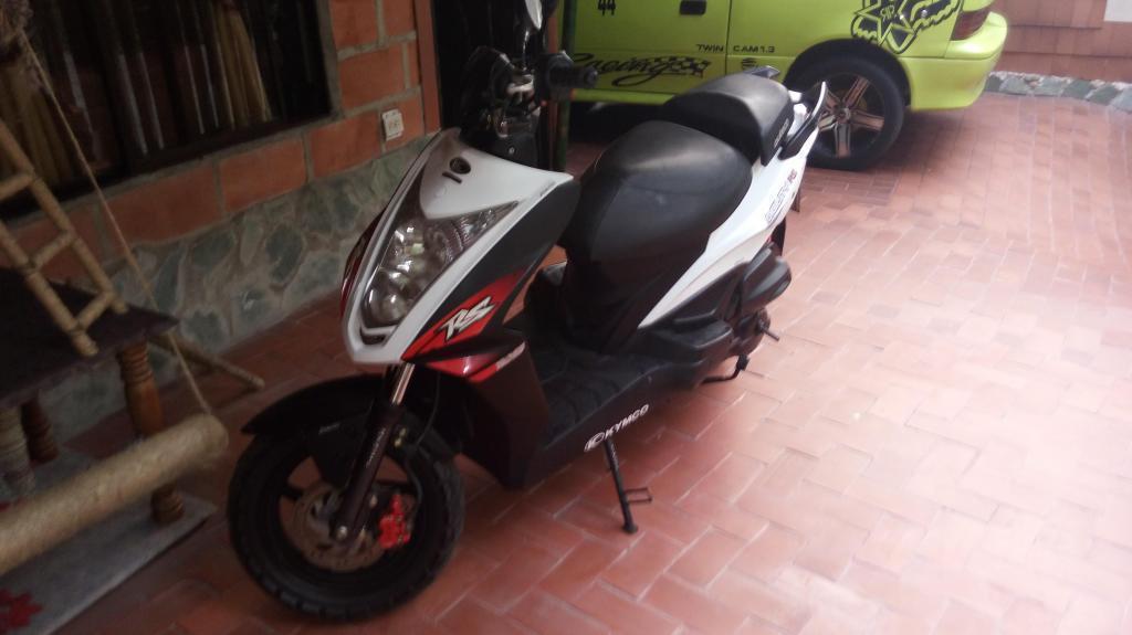 VENDO AGUILITY 125 RS 2012