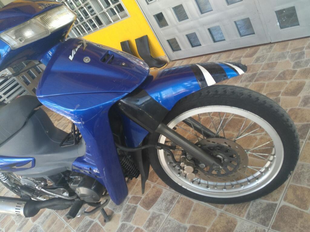 Viva Modelo 2003 en Excelente Estado