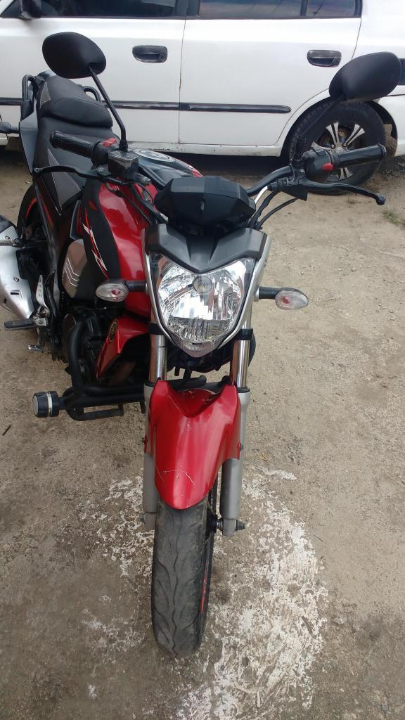 se vende yamaha fz16