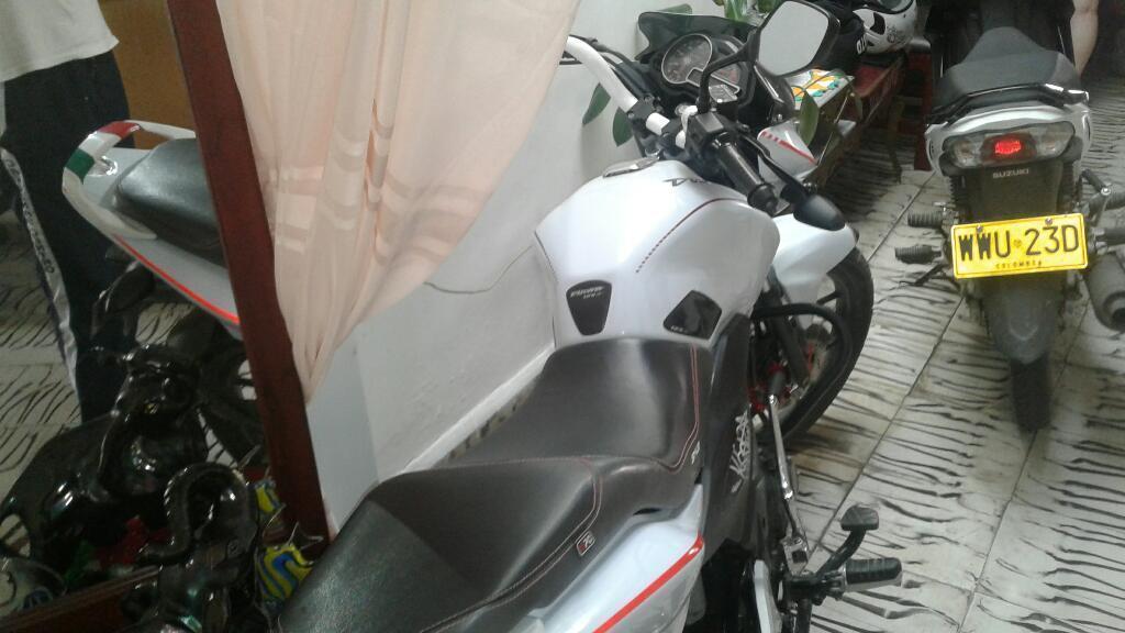 Vendo Discover Modelo 2015