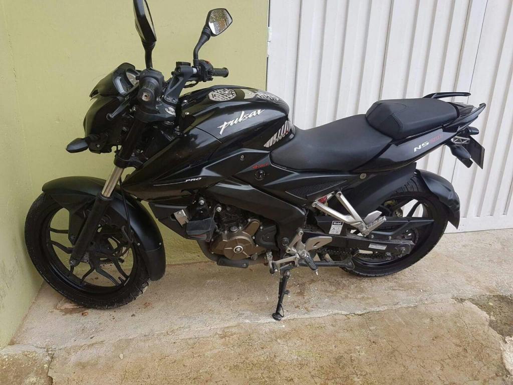 VENDO MOTO PULSAR NS 200