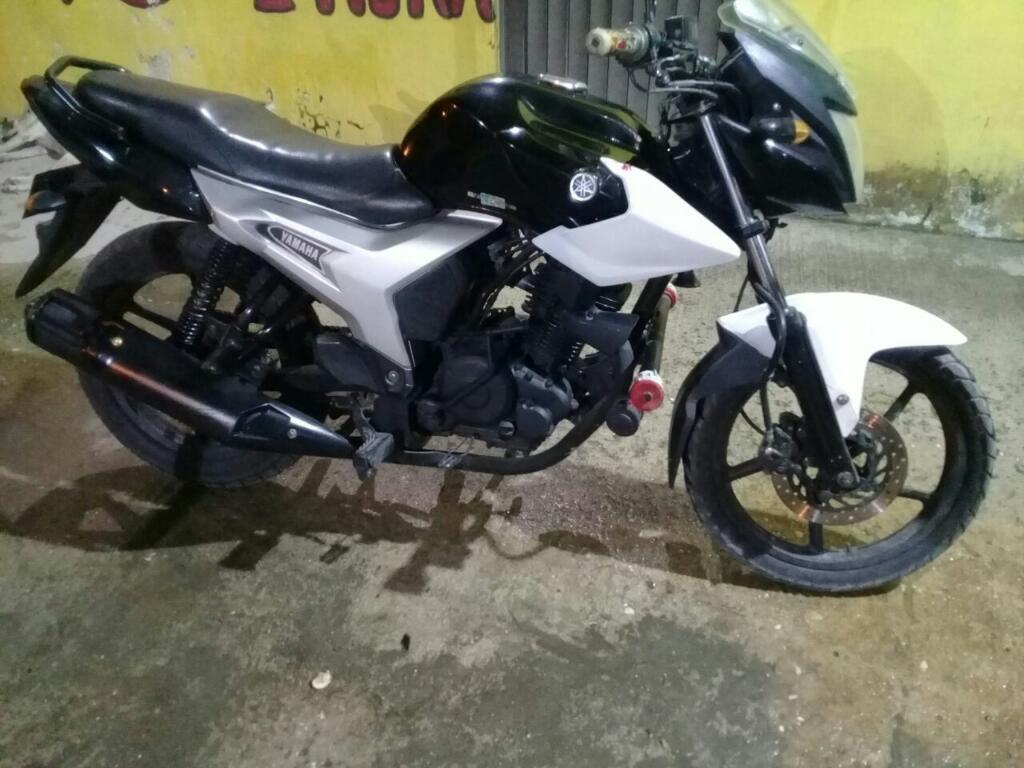 Moto Yamaha Szr 150 Mod 2013